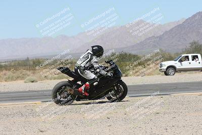 media/Oct-04-2025-CVMA (Sat) [[408bcdd6e4]]/Race 4-Formula Middleweight (Holeshot)/